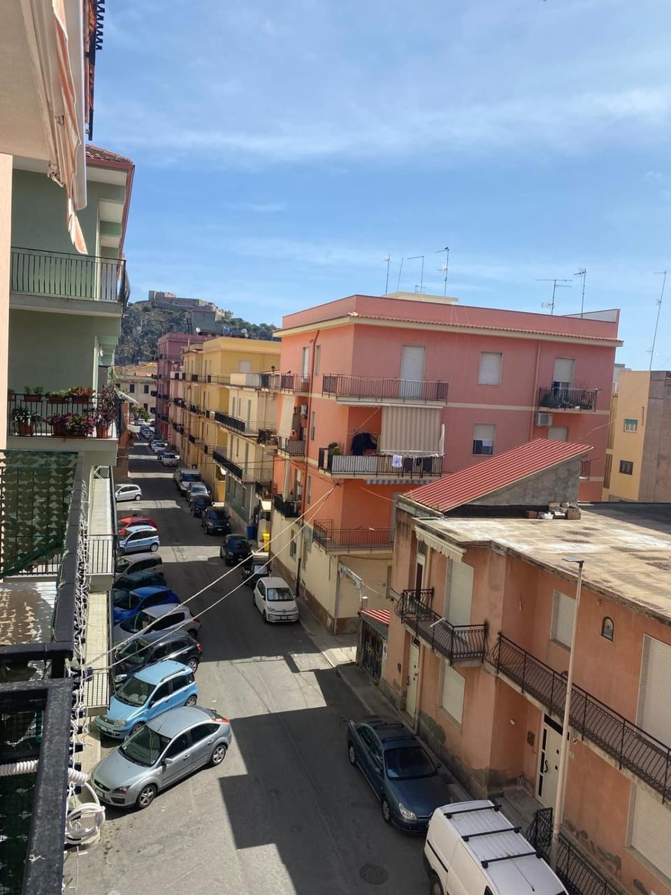 Neighbourhood, City view, Street view, Parking