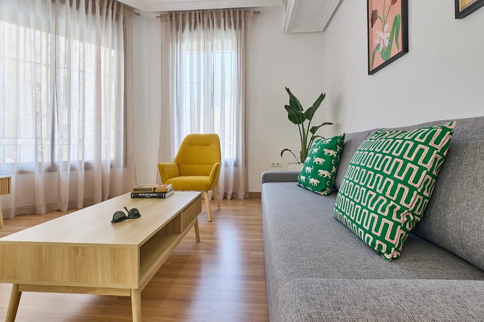 Living room, Seating area, City view