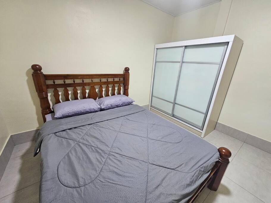 Kuching Luxury Home Landed House 10pax Villa in Kuching