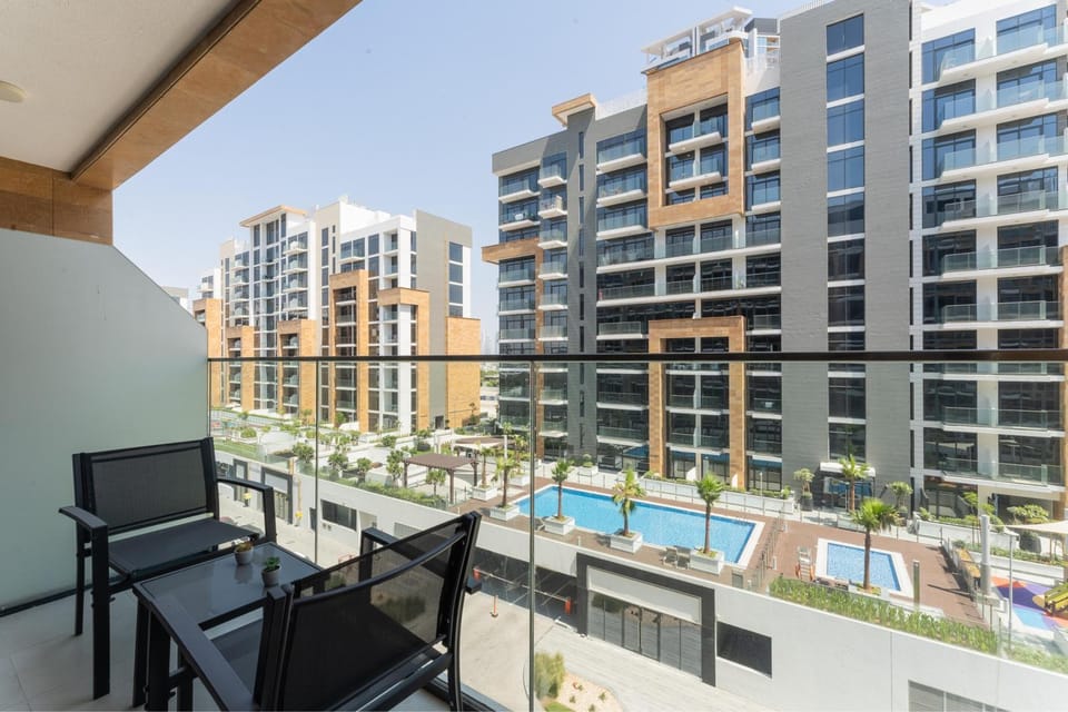 Balcony/Terrace, Pool view, Swimming pool, Swimming pool
