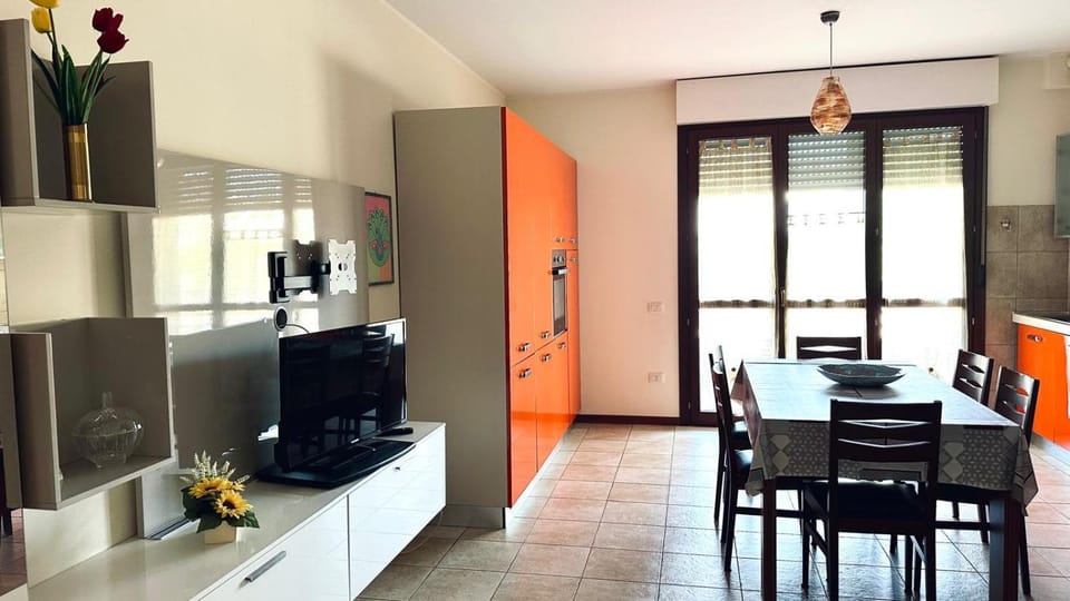 SE123 - Marzocca, comodo trilocale a 300 mt dal mare Apartment in Marche