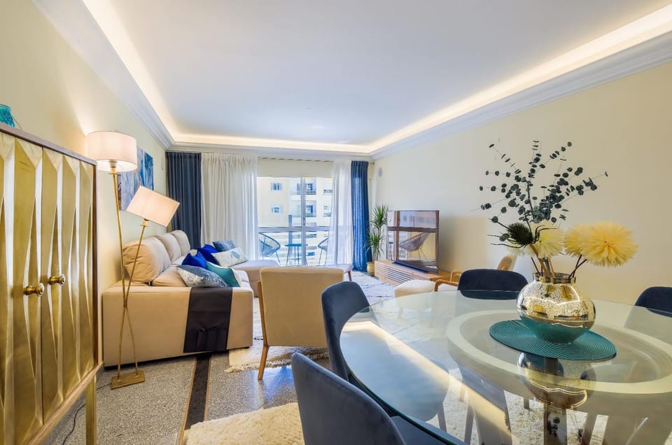 Portugal Portfolio - Parede Beach Apartment Apartment in Lisbon District