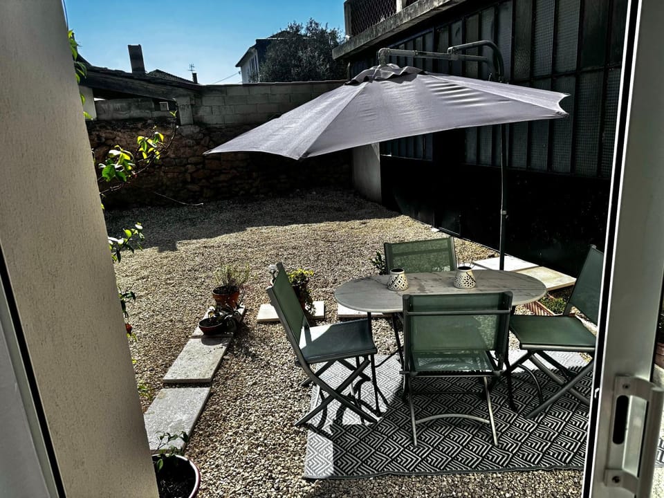 Garden, View (from property/room), Balcony/Terrace, Dining area, Garden view