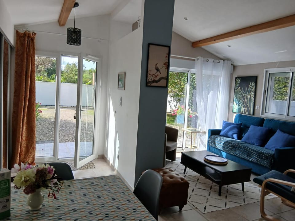 Maison indépendante à la campagne proche centre urbain House in Occitanie