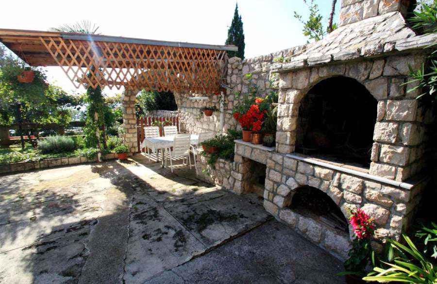 Summer, BBQ facilities, Garden