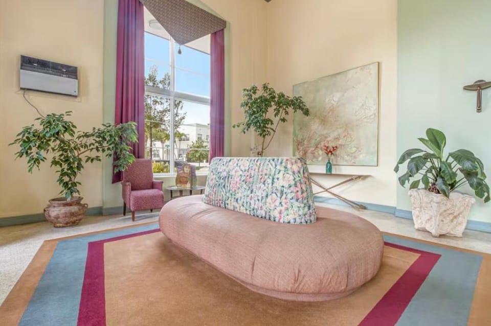 The Plaza Miami Beach Apartment in Miami Beach