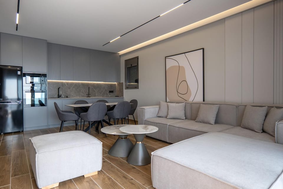 Bed, Kitchen or kitchenette, Living room