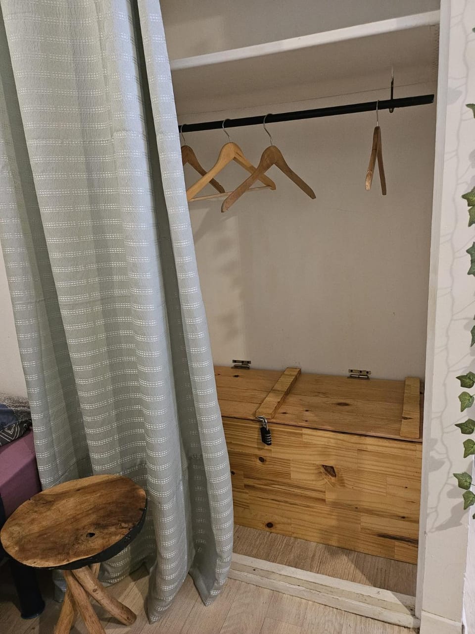 49 studio centre-ville BOX A BAGAGES GRATUITS Apartment in Carcassonne