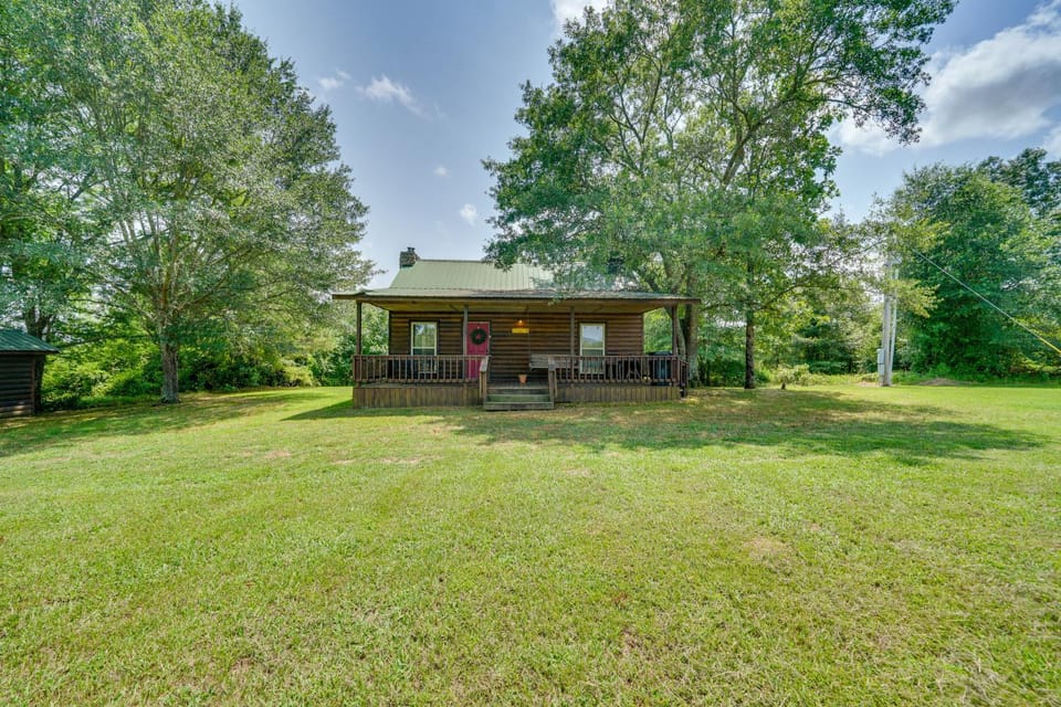Picturesque Oklahoma Cabin on 80 Acres w/ Views! Cabin in Oklahoma