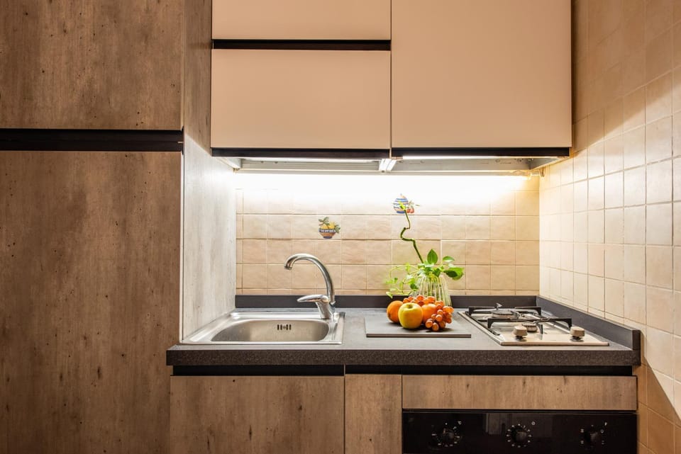 Kitchen or kitchenette, Living room