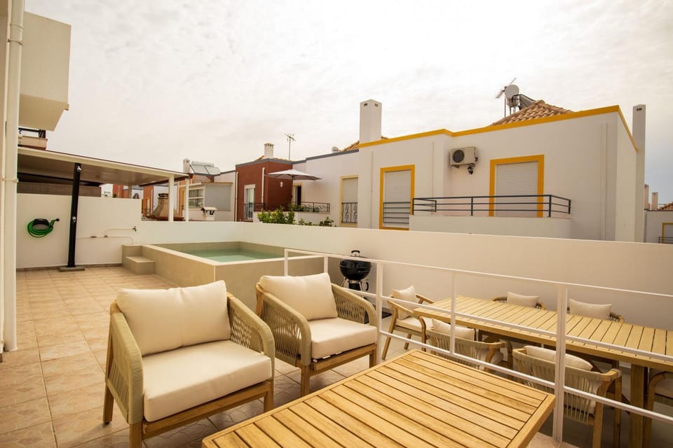 Patio, BBQ facilities, Swimming pool