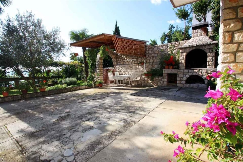 Summer, BBQ facilities, Garden, Balcony/Terrace