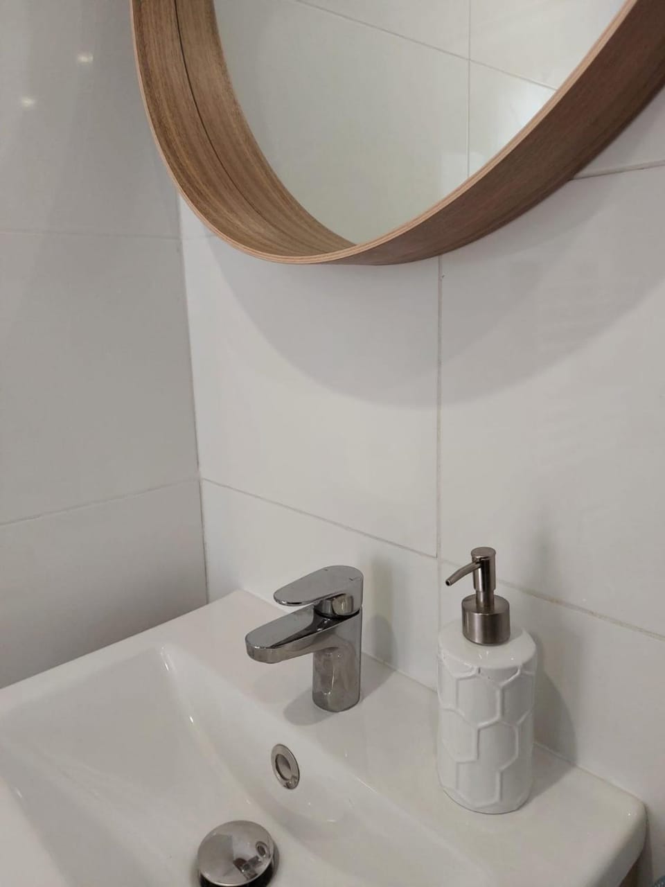 Charme, originalité, -1 minute Métro Apartment in Île-de-France