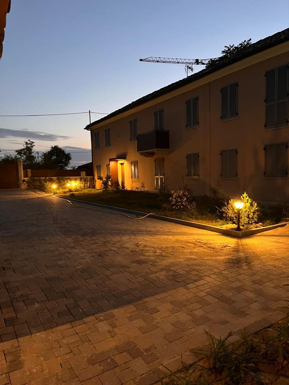 Inner courtyard view