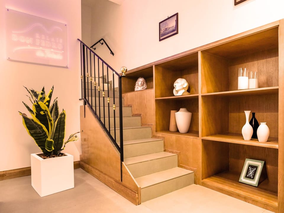 Nearby landmark, Lobby or reception, internet, internet