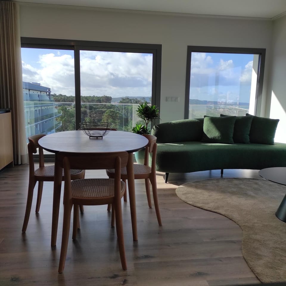 Afrodite Styling Penthouse Apartment in Nazaré
