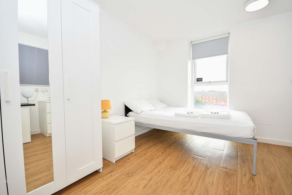 Cosy Budget En-suites, Optional Kitchen, Liverpool Inn in Liverpool