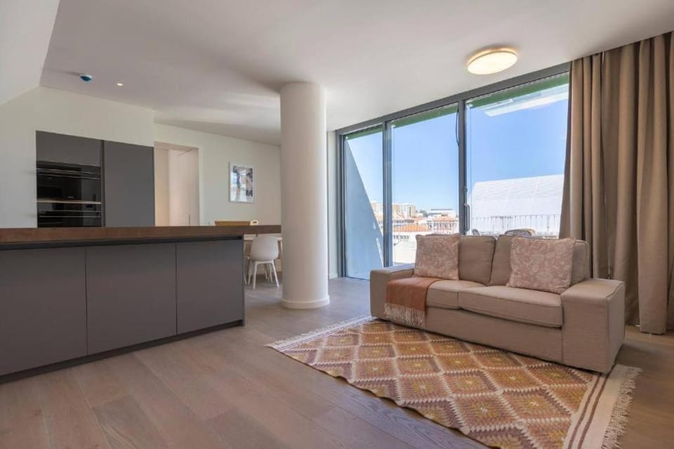 Kitchen or kitchenette, Living room, Dining area