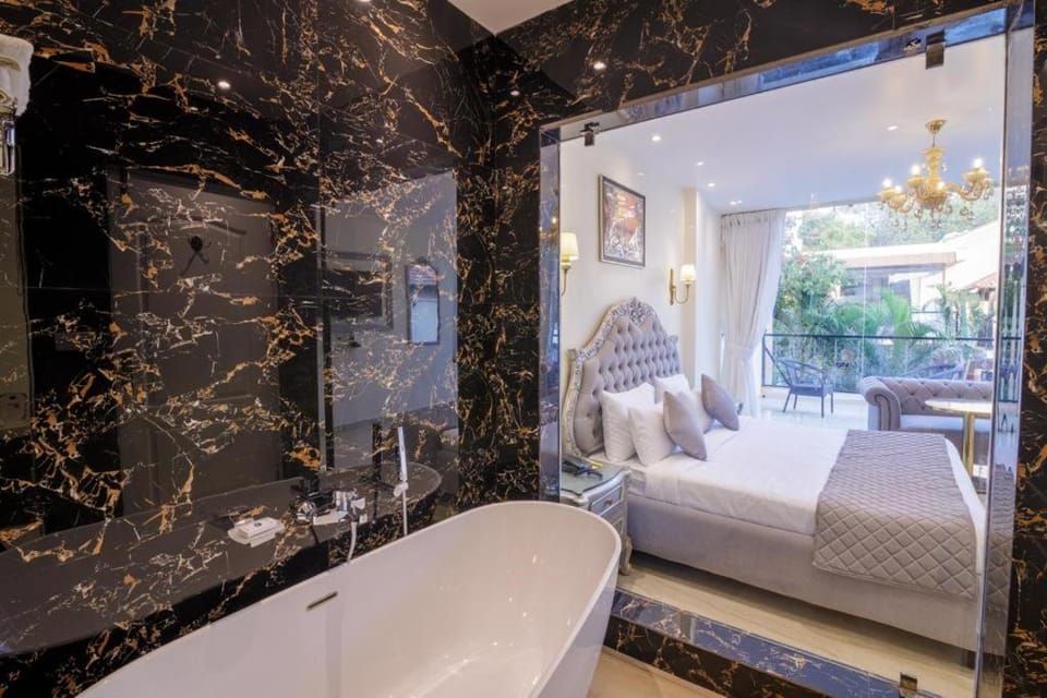 Emperor Ozran by Alaya Stays Hotel in Goa, India