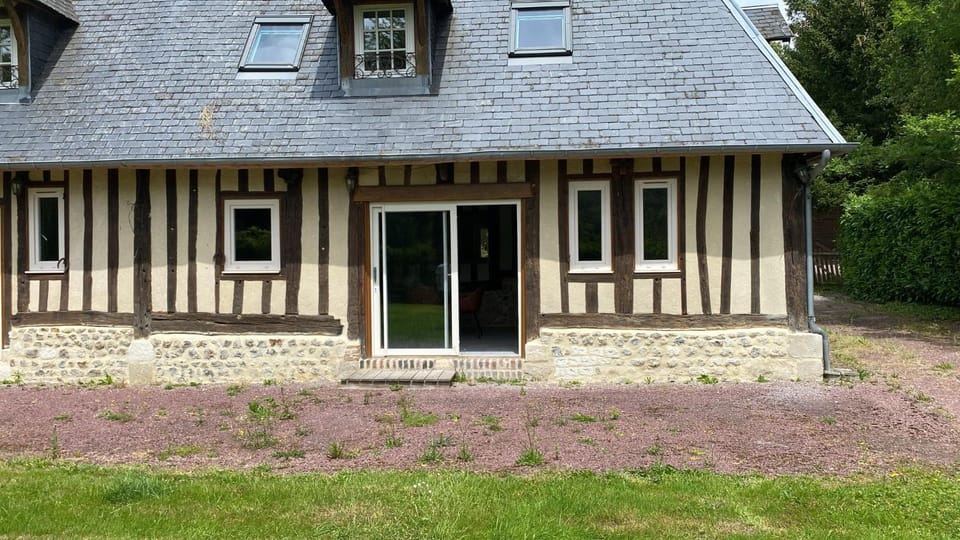 Andrew House House in Normandy