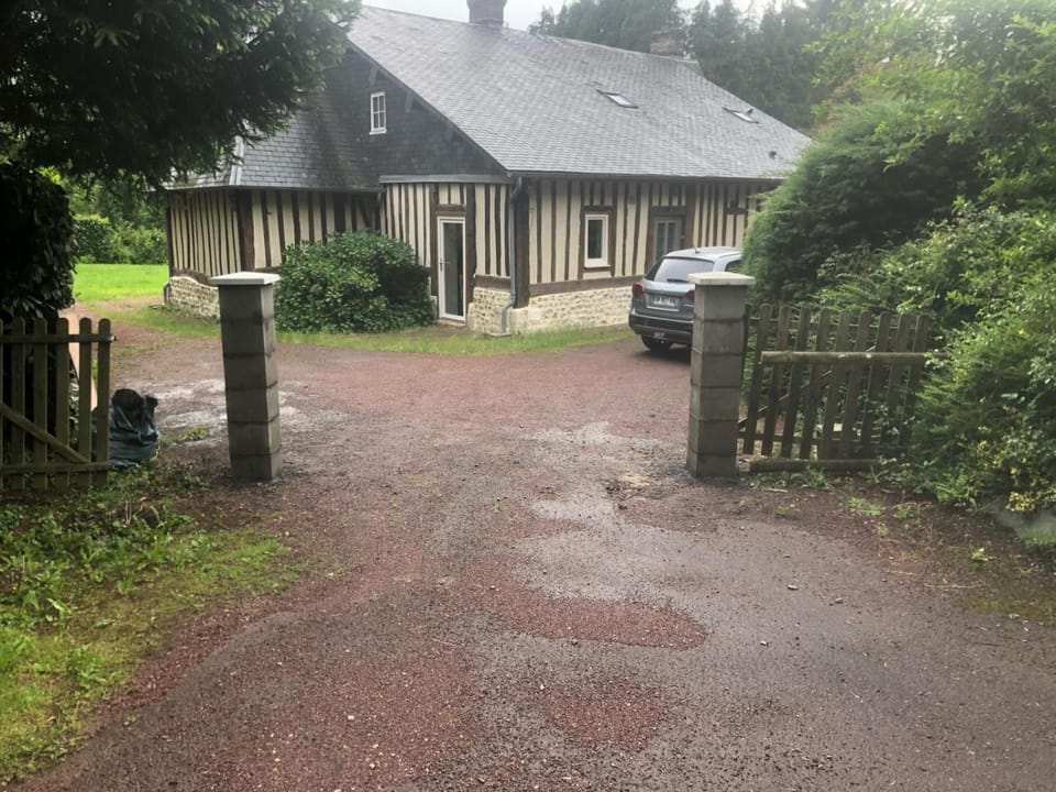 Andrew House House in Normandy