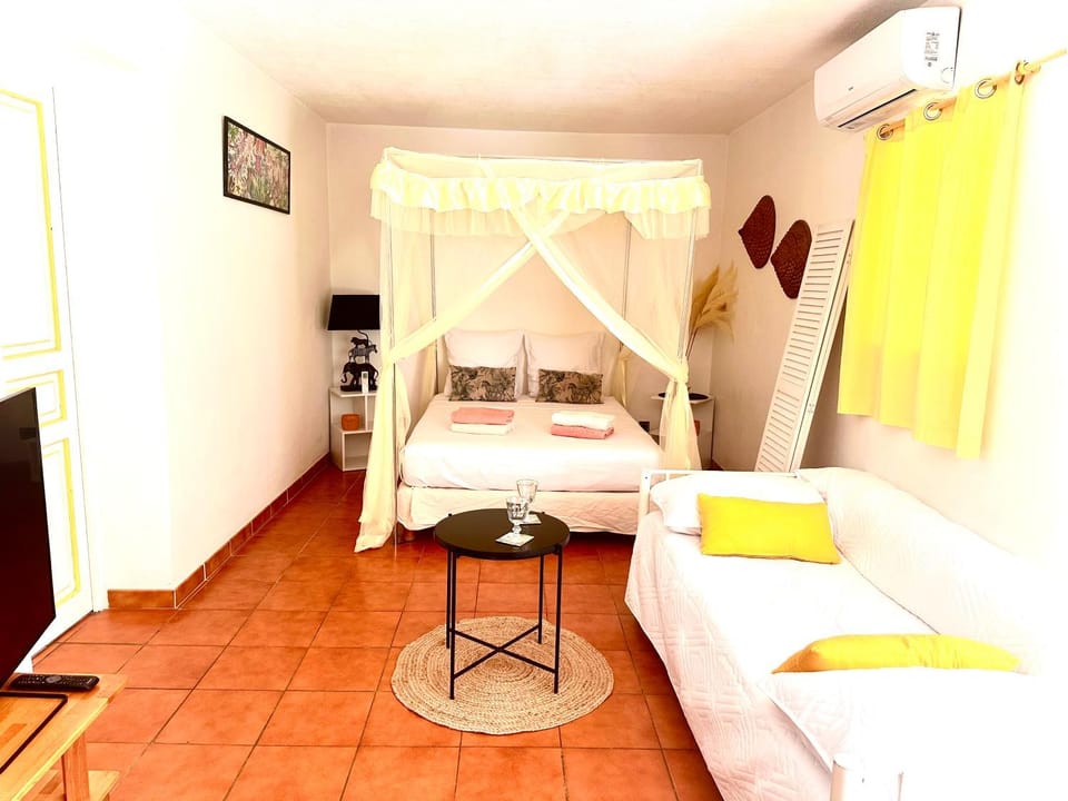 Dolce Farniente à 300m de la mer Apartment in Saint-Raphael
