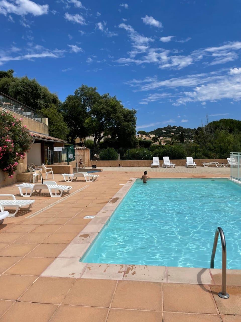 Swimming pool, Swimming pool