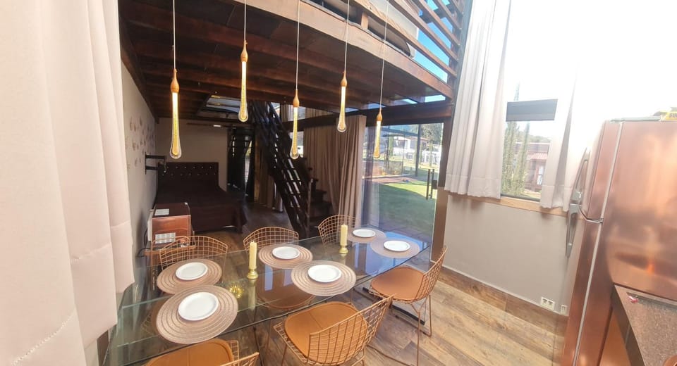LOFT DE VIDRO próximo ao ANIMÁLIA PARK COTIA Bed and Breakfast in Cotia