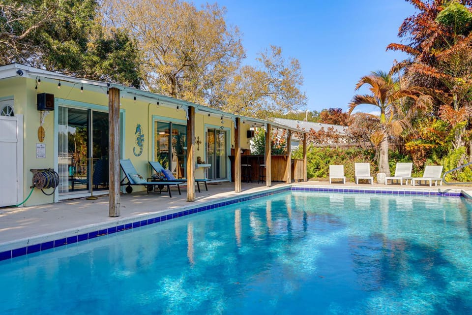 Waterfront Vero Beach Home with Pool and Boat Dock! House in Indian River