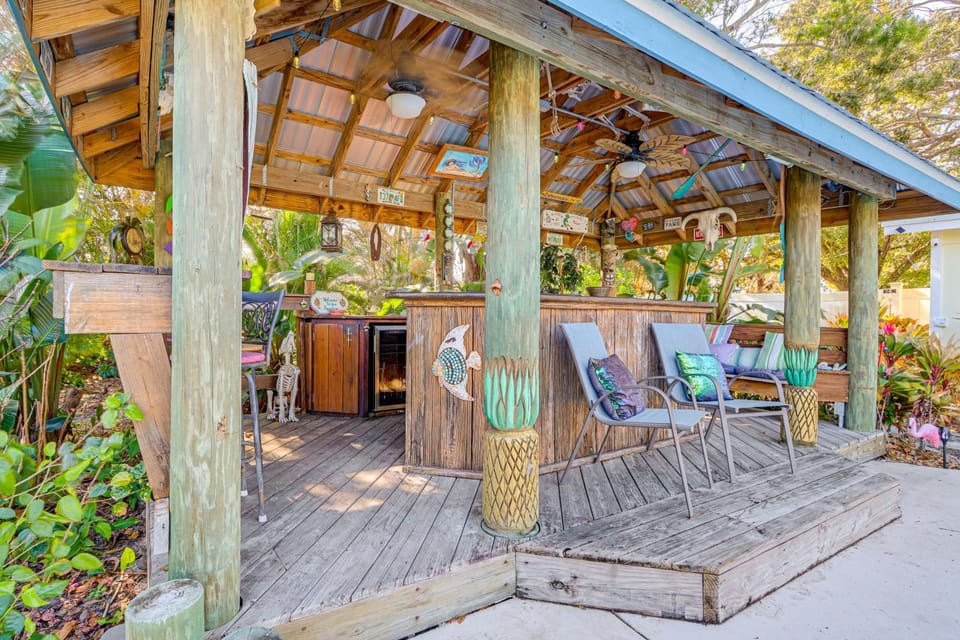 Waterfront Vero Beach Home with Pool and Boat Dock! House in Indian River