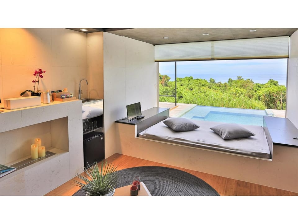 KOUNOSU"MUKAKA VILLA" - Vacation STAY 47554v Bed and Breakfast in Okinawa Prefecture