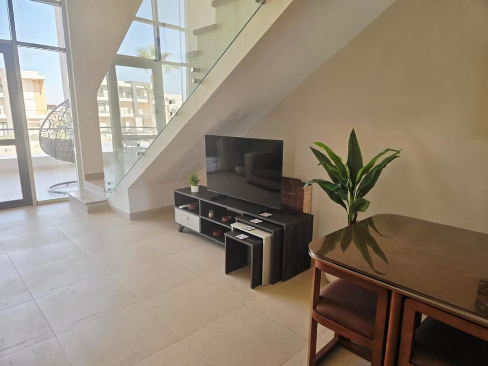 Luxury Azha Ain Sokhna Villa - Pool & Garden Views Villa in South Sinai Governorate