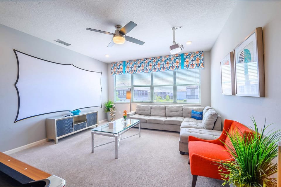 TV and multimedia, Living room, Seating area