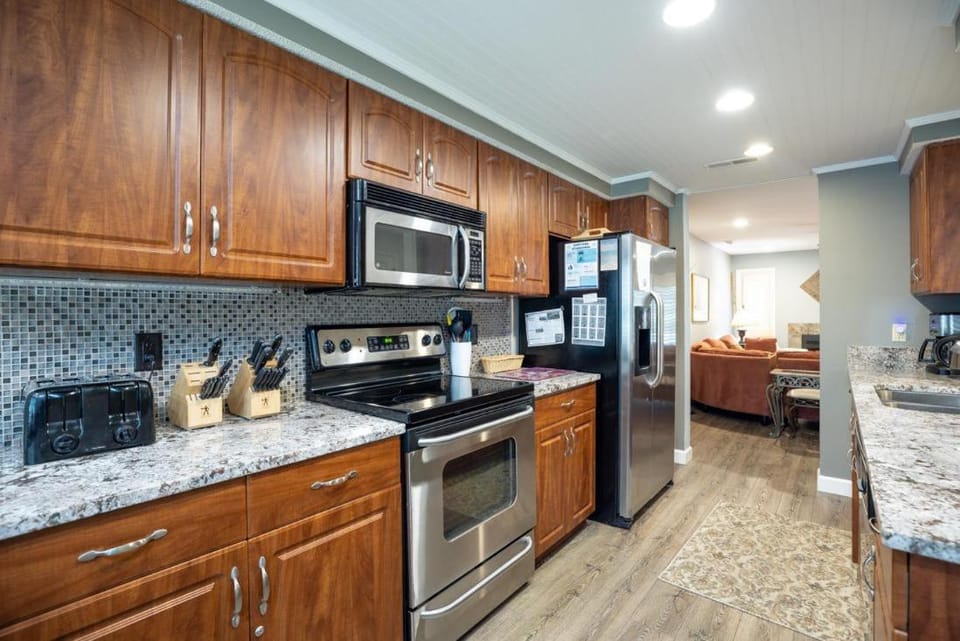 225 Evian Villas Villa in North Forest Beach