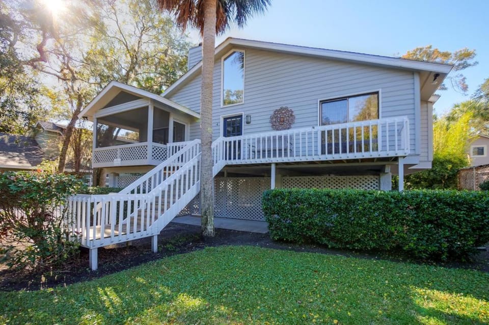 4 Night Hawk House in North Forest Beach
