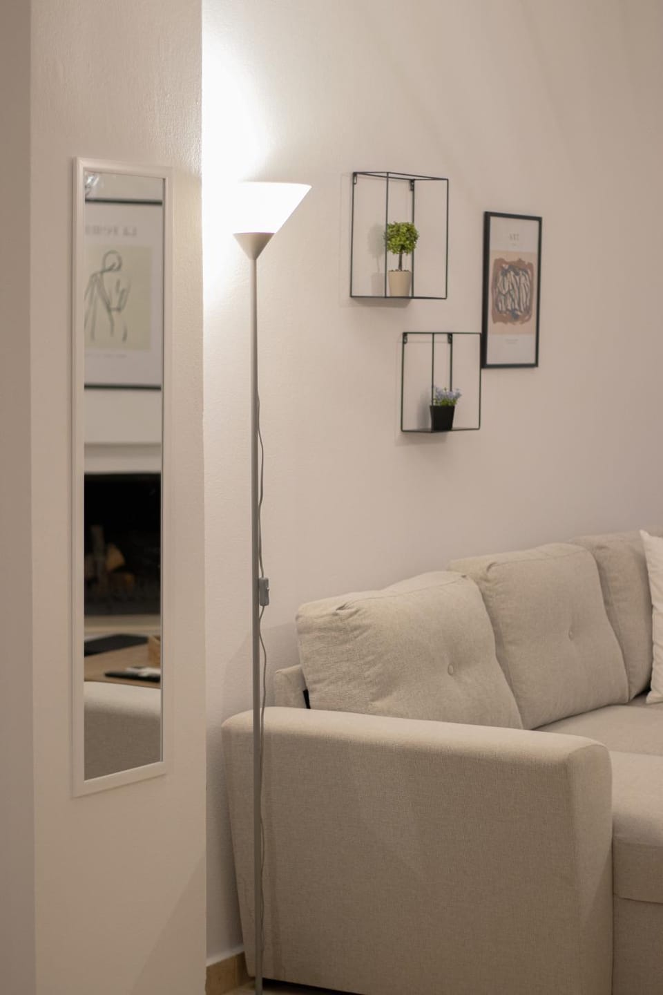 Living room, Decorative detail, Seating area