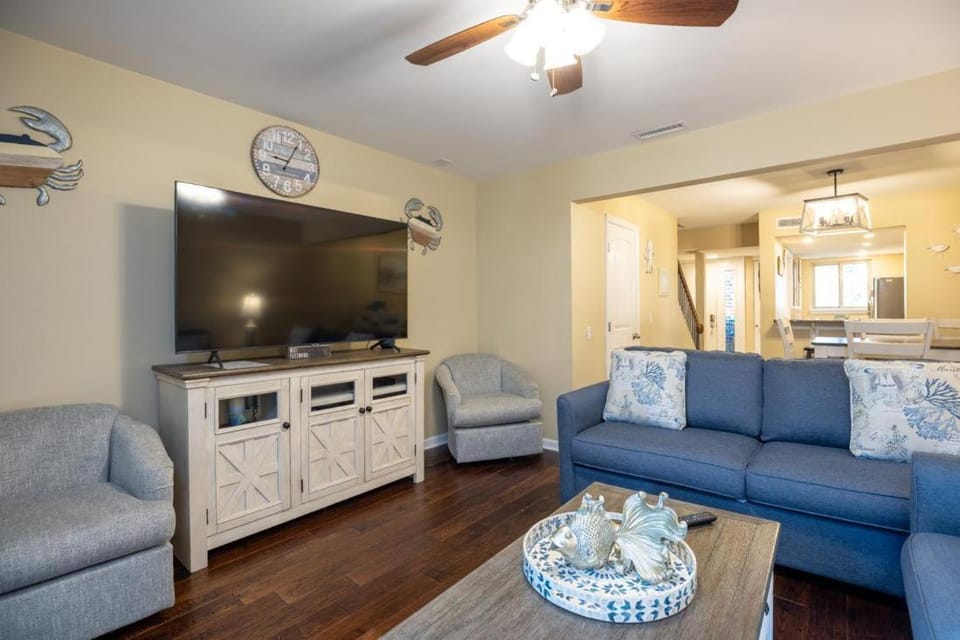 706 Tanglewood Villas Villa in South Forest Beach