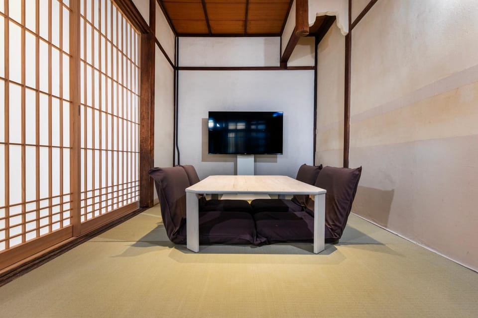 TV and multimedia, Living room, Seating area