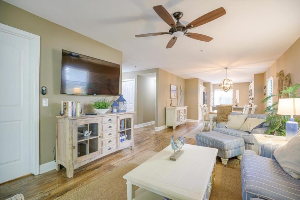 8001 Treetops Villa in South Forest Beach