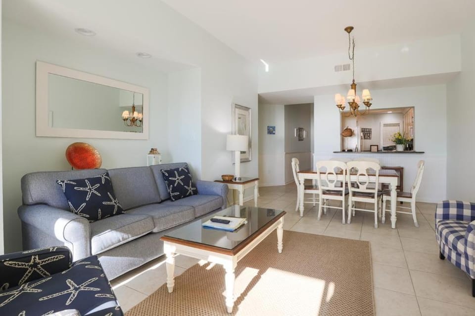 537 Shorewood Villas Villa in South Forest Beach