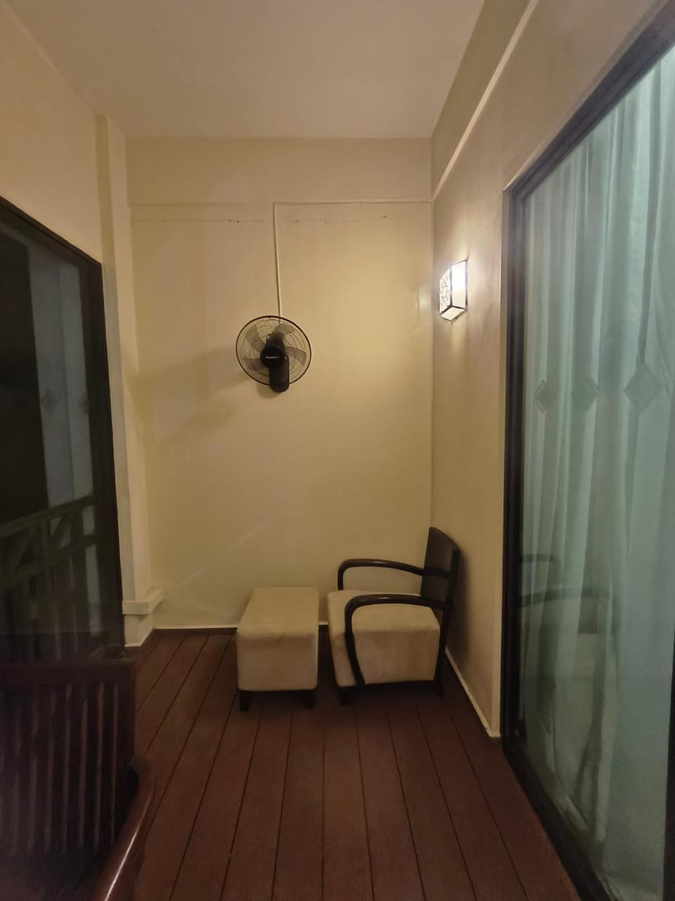 Seating area