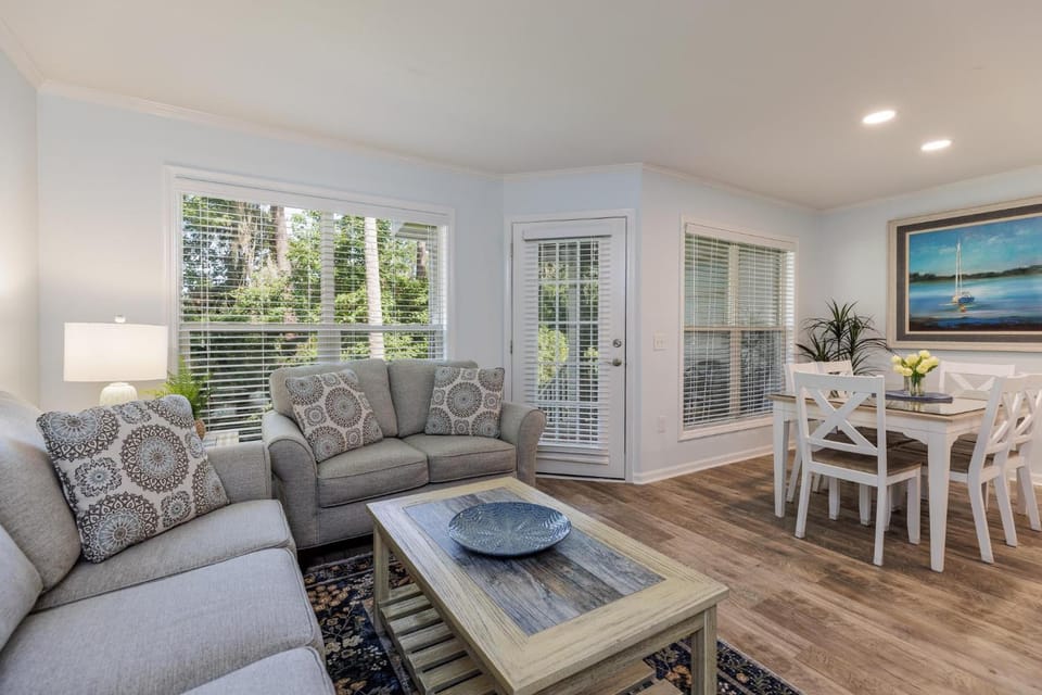 24 The Cottages Villa in North Forest Beach