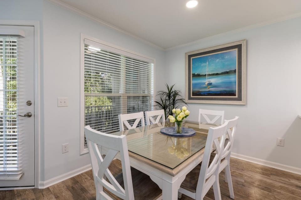24 The Cottages Villa in North Forest Beach