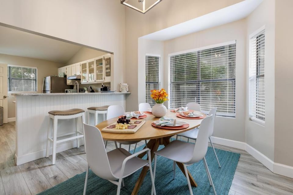 7206 Treetops Villa in South Forest Beach