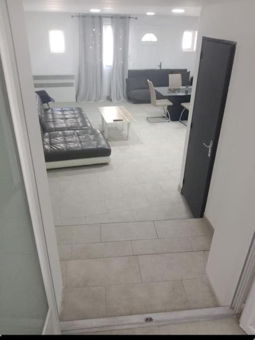 grand appartement Apartment in Marseille