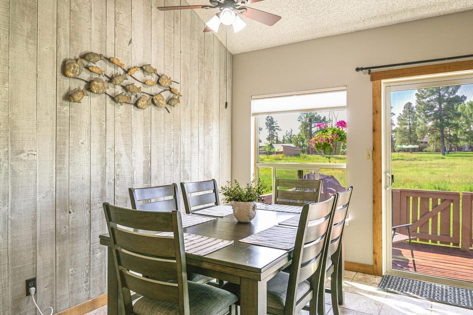 4 Mi to Hot Springs: Pagosa Springs Condo House in Pagosa Springs