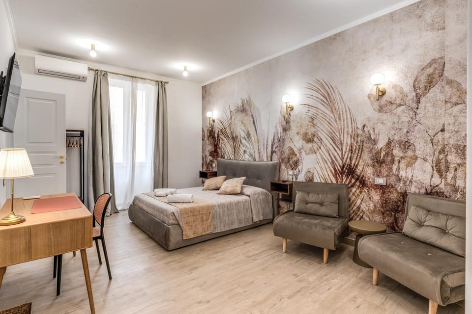 Bed, Photo of the whole room, Bedroom
