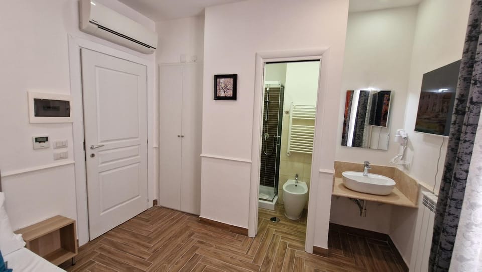 Toilet, Bathroom, Bedroom, air conditioner