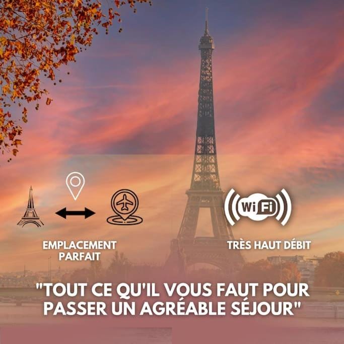 Studio Tour Eiffel Apartment in Île-de-France