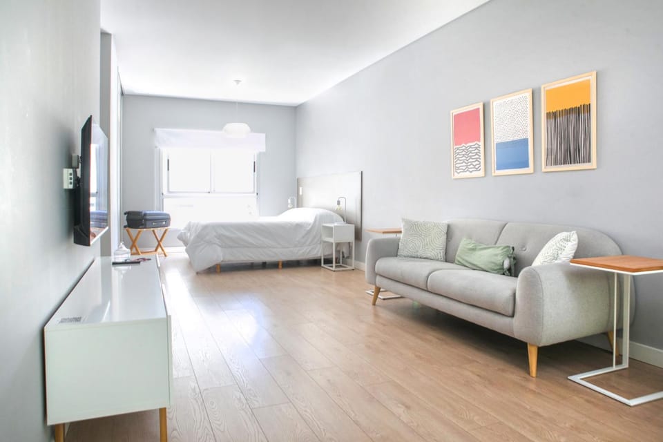 Bed, Living room, Photo of the whole room, Bedroom